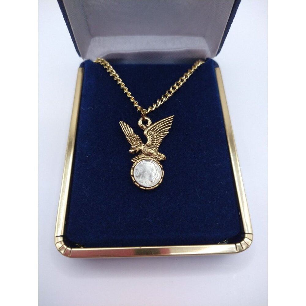 NWOT Vintage Gold Eagle Coin Pendant Necklace In Original Sir Lancelot Box